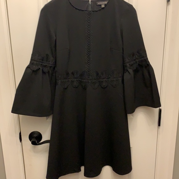 Banana Republic beautiful black dress - Picture 7 of 12